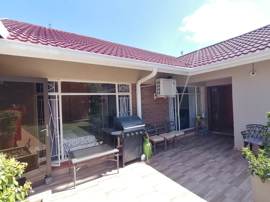 3 Bedroom Property for Sale in Stilfontein Ext 4 North West